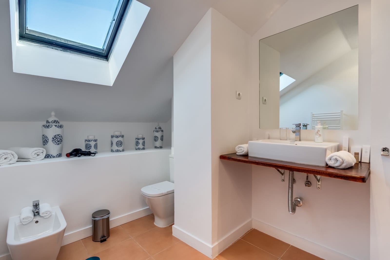 3 bedroom Penthouse for sale in Nueva Andalucia with pool garage - € 1,750,000 (Ref: 9413663)