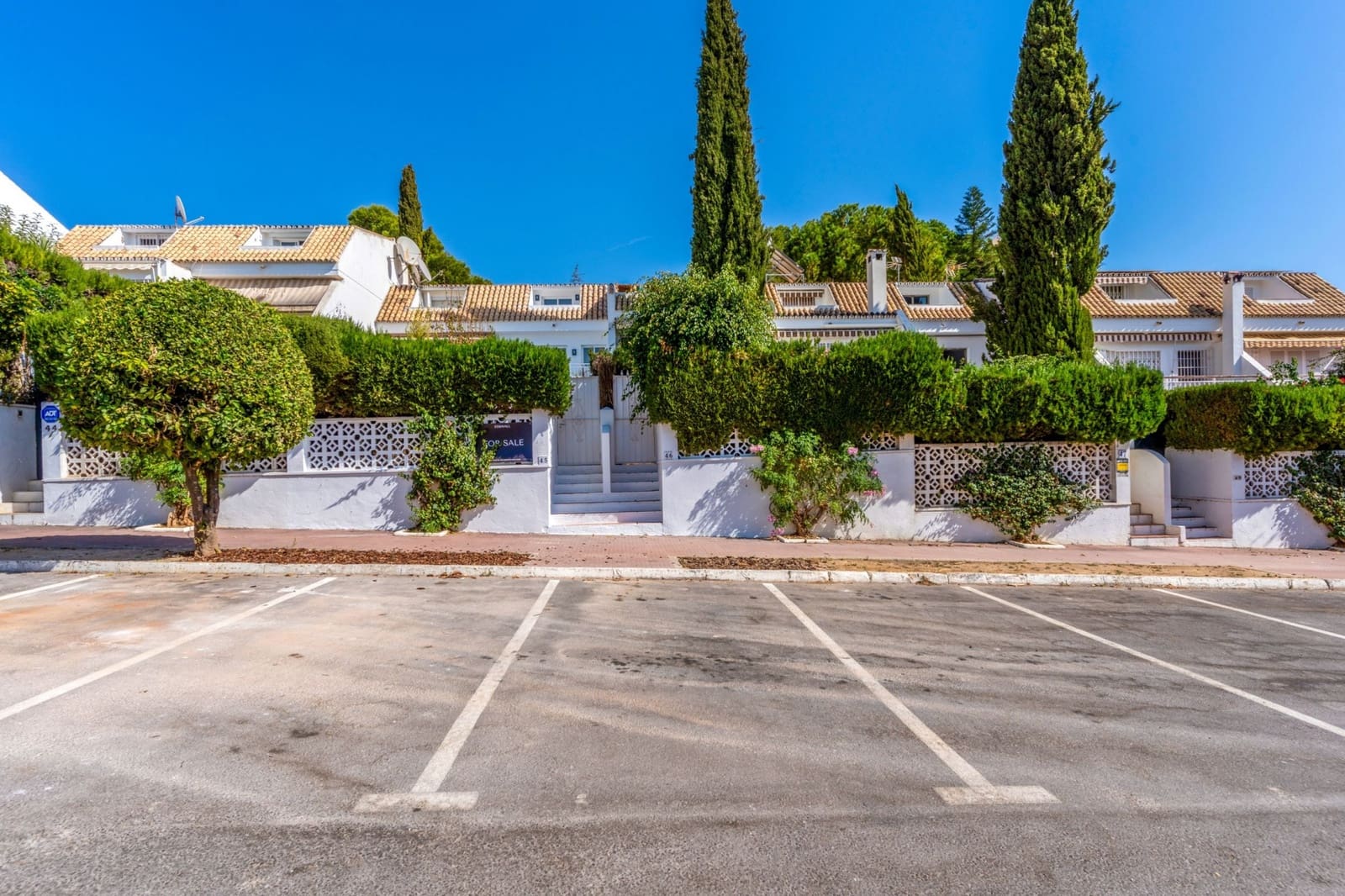 4 sypialnia Dom na sprzedaż w Marbella z basenem - 1 169 000 € (Ref: 9413665)