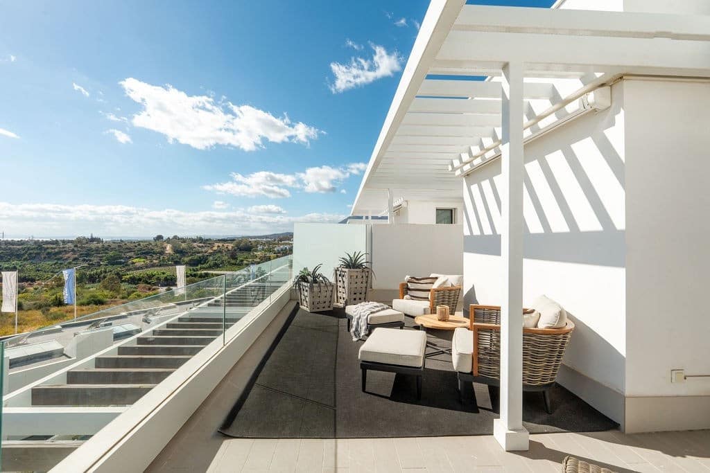 3 soverom Penthouse til salgs i Cancelada med svømmebasseng garasje - € 649 000 (Ref: 9413666)