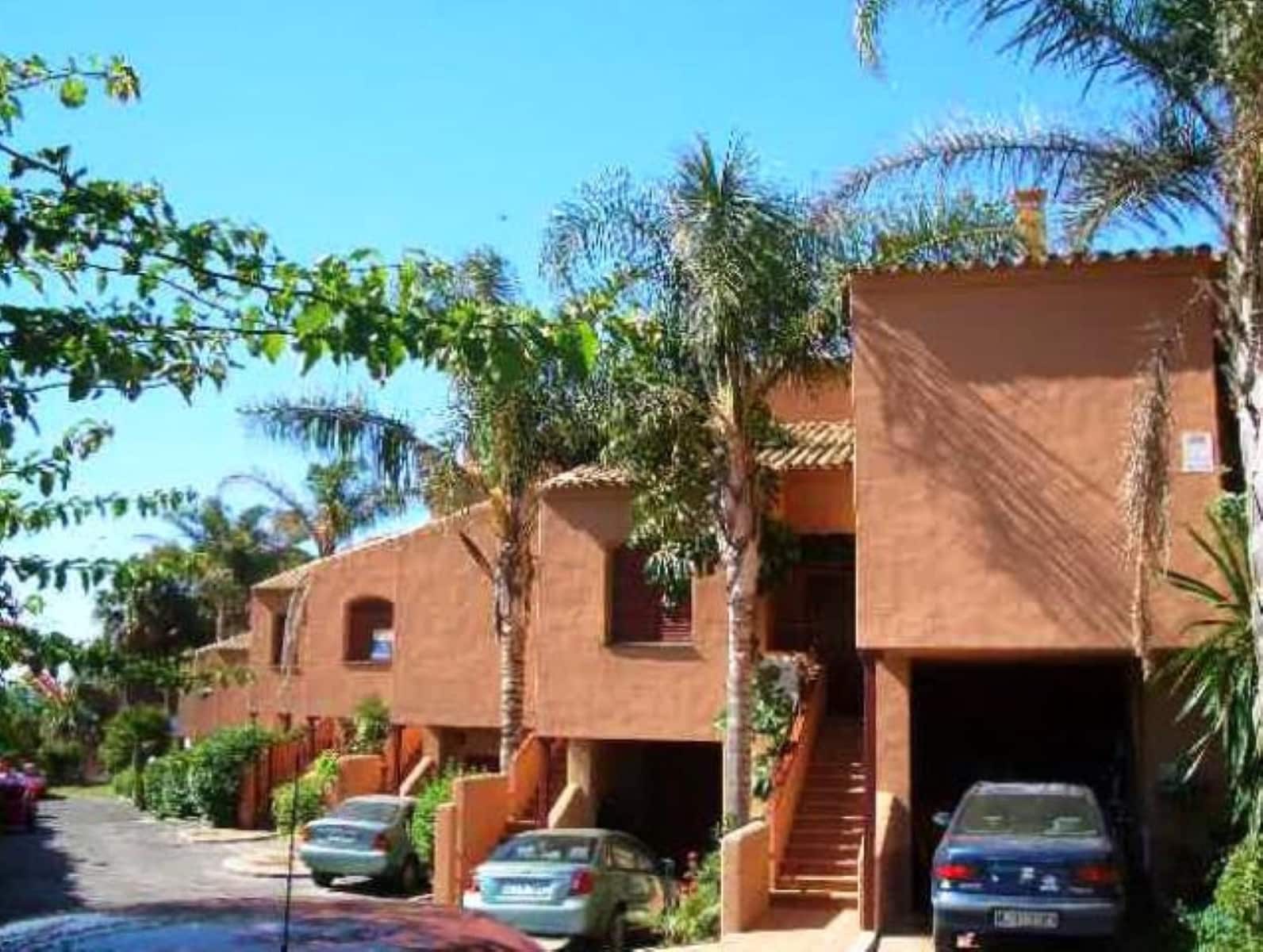 3 bedroom Apartment for sale in El Padron with pool garage - € 330,000 (Ref: 9413668)