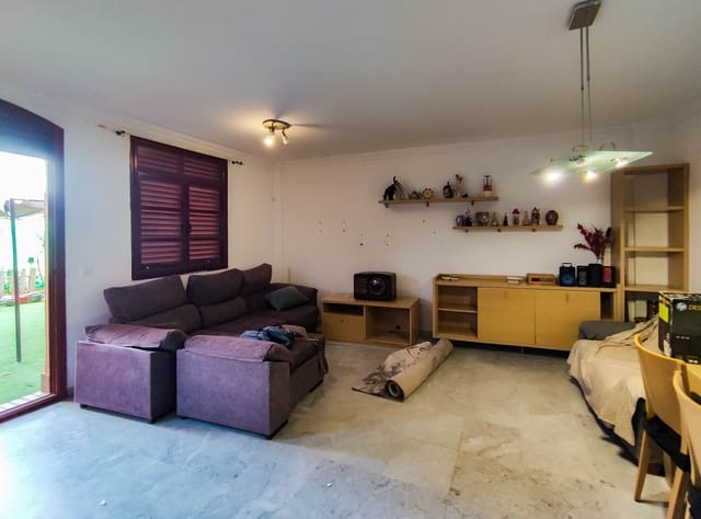 3 soverom Leilighet til salgs i El Padrón, Estepona med svømmebasseng garasje - € 330 000 (Ref: 9413668)