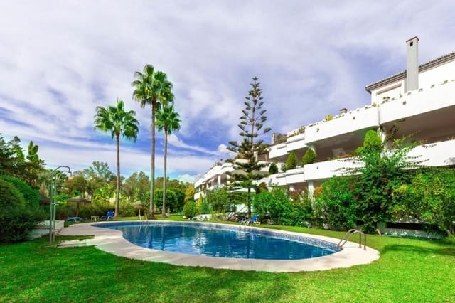 3 makuuhuone Huoneisto myytävänä paikassa Golden Mile, Marbella mukana uima-altaan 
autotalli - 1 590 000 € (Ref: 9413672)