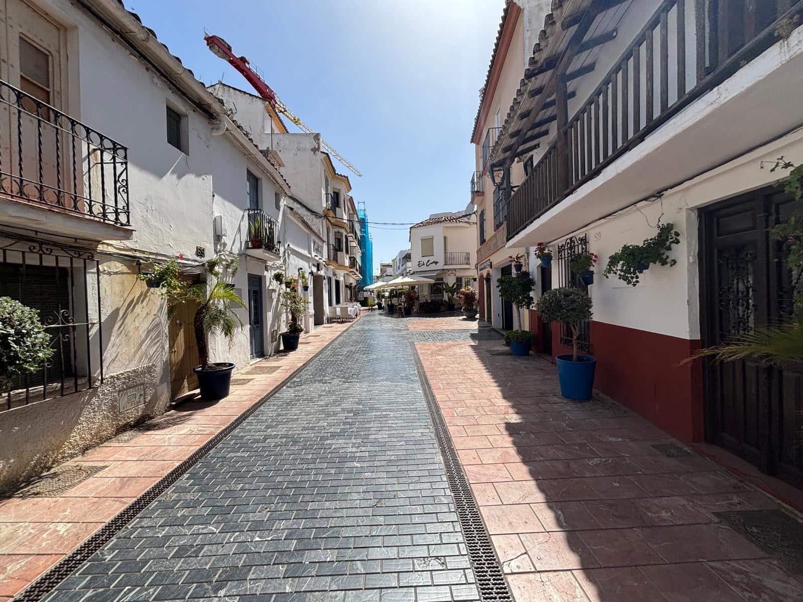 Erhverv til salg i Estepona - € 499.000 (Ref: 9413674)