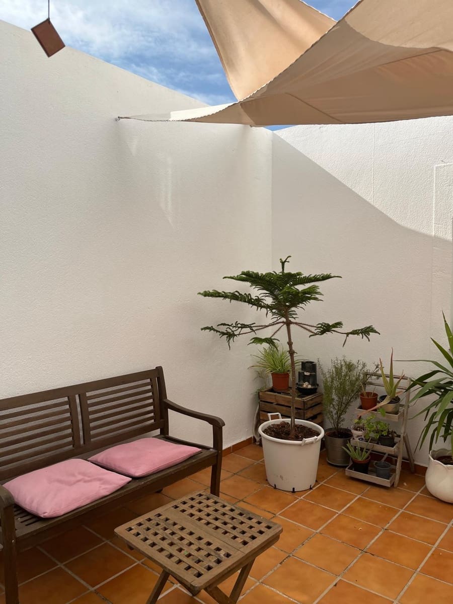 4 chambre Appartement à vendre à Casares avec garage - 299 000 € (Ref: 9413680)