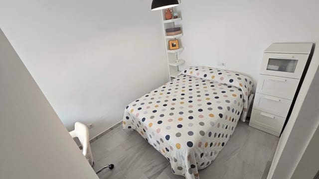 4 chambre Appartement à vendre à Casares avec garage - 299 000 € (Ref: 9413680)