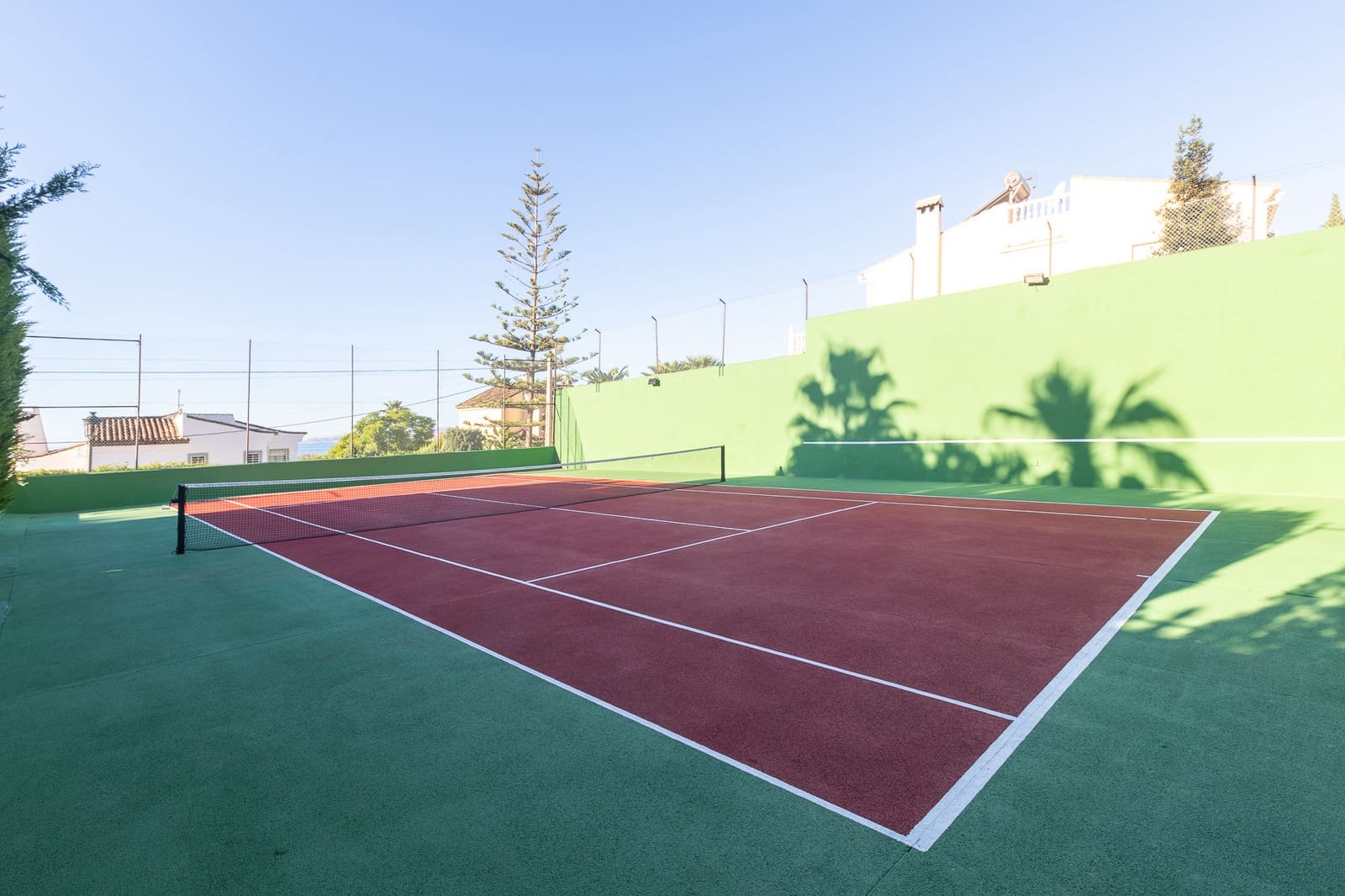 6 soverom Villa til salgs i Estepona med svømmebasseng garasje - € 3 800 000 (Ref: 9413685)