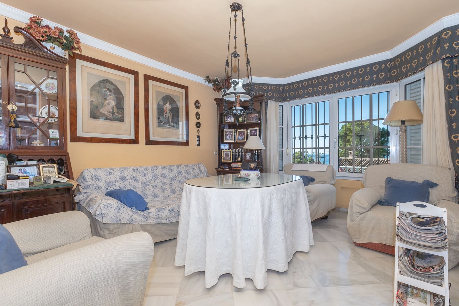 6 soverom Villa til salgs i Estepona med svømmebasseng garasje - € 3 800 000 (Ref: 9413685)