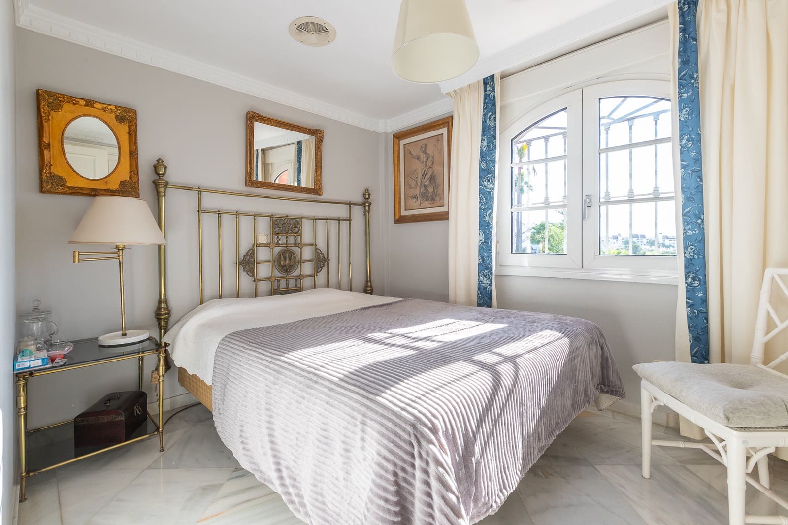 6 soverom Villa til salgs i Estepona med svømmebasseng garasje - € 3 800 000 (Ref: 9413685)