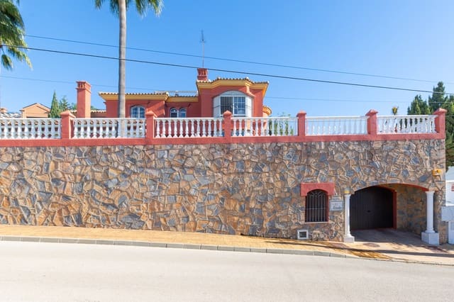 6 slaapkamer Villa te koop in Seghers, Estepona met zwembad garage - € 3.800.000 (Ref: 9413685)