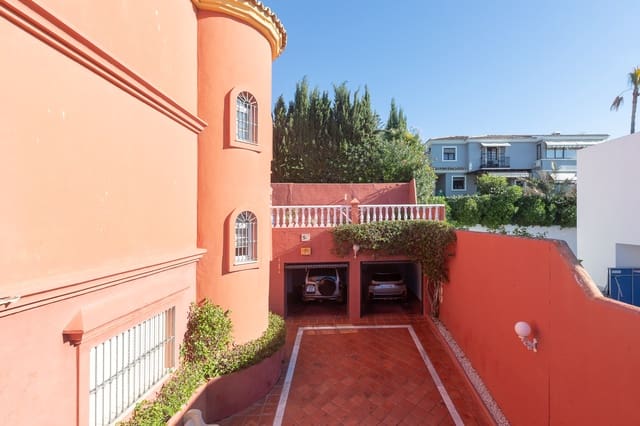 6 slaapkamer Villa te koop in Seghers, Estepona met zwembad garage - € 3.800.000 (Ref: 9413685)