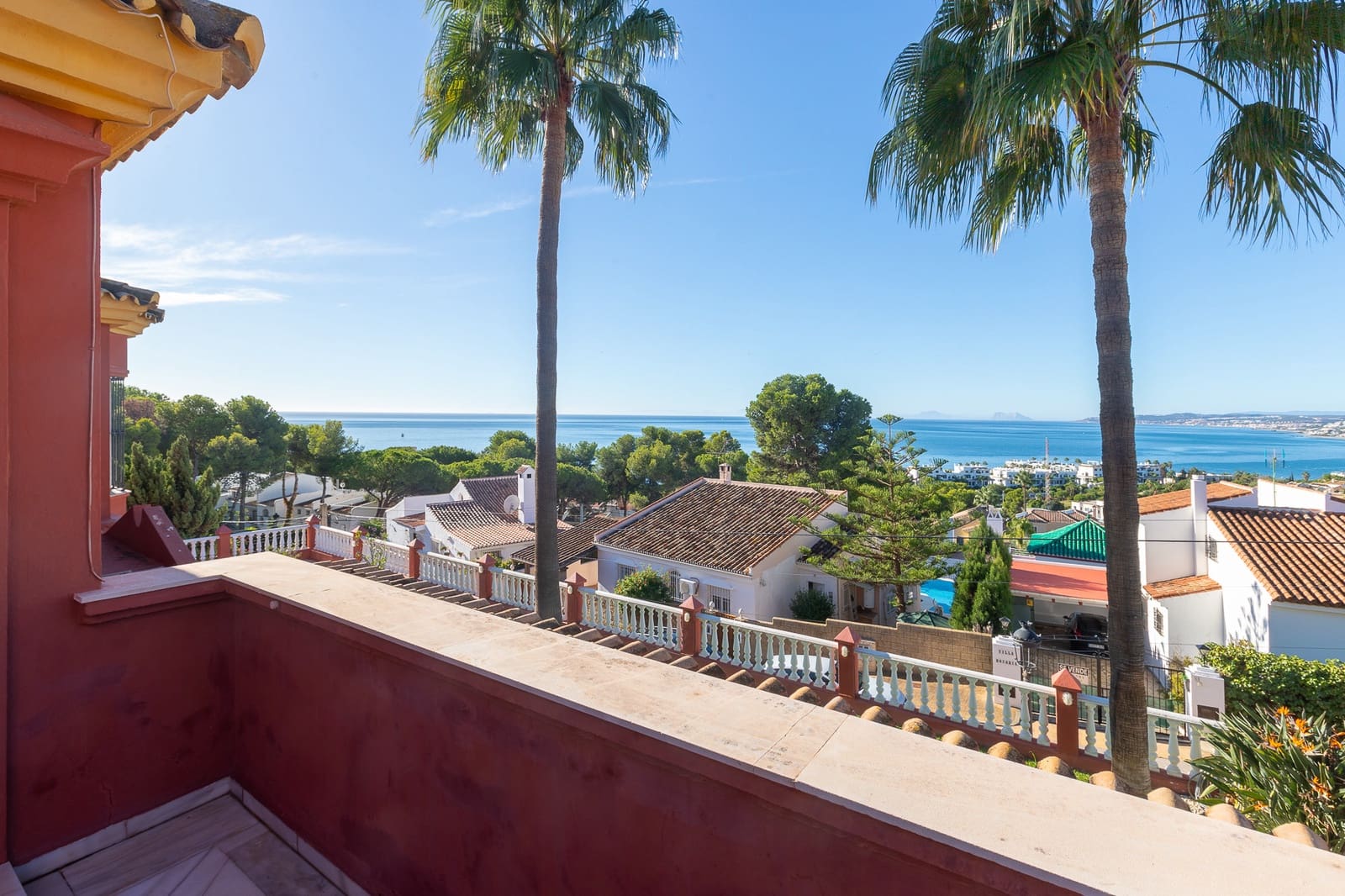 6 soverom Villa til salgs i Estepona med svømmebasseng garasje - € 3 800 000 (Ref: 9413685)