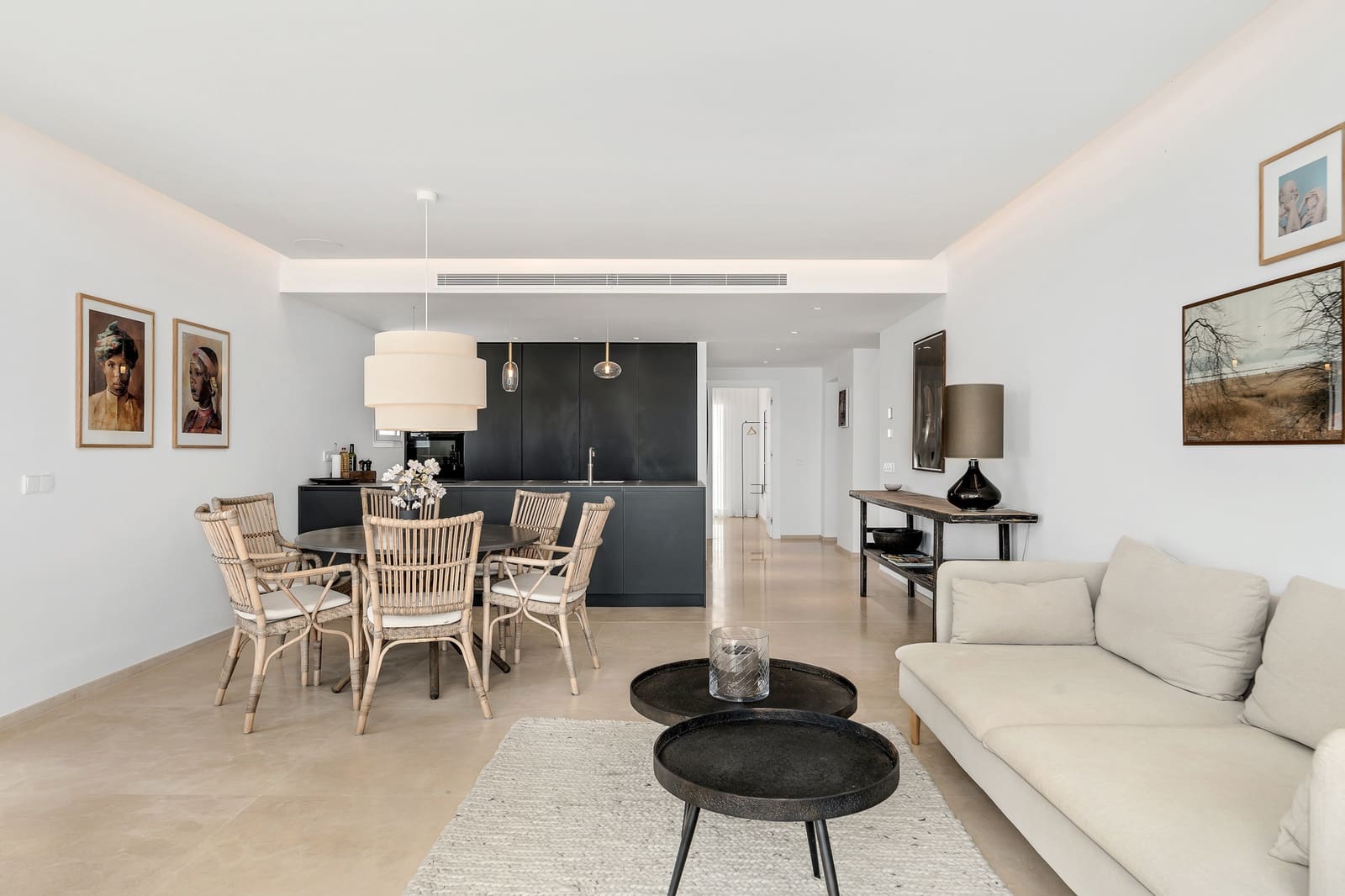 2 bedroom Penthouse for sale in Marbella with garage - € 1,395,000 (Ref: 9413687)