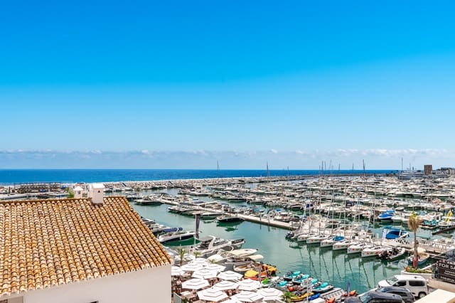 2 soveværelse Penthouse til salg i Marbella med garage - € 1.395.000 (Ref: 9413687)