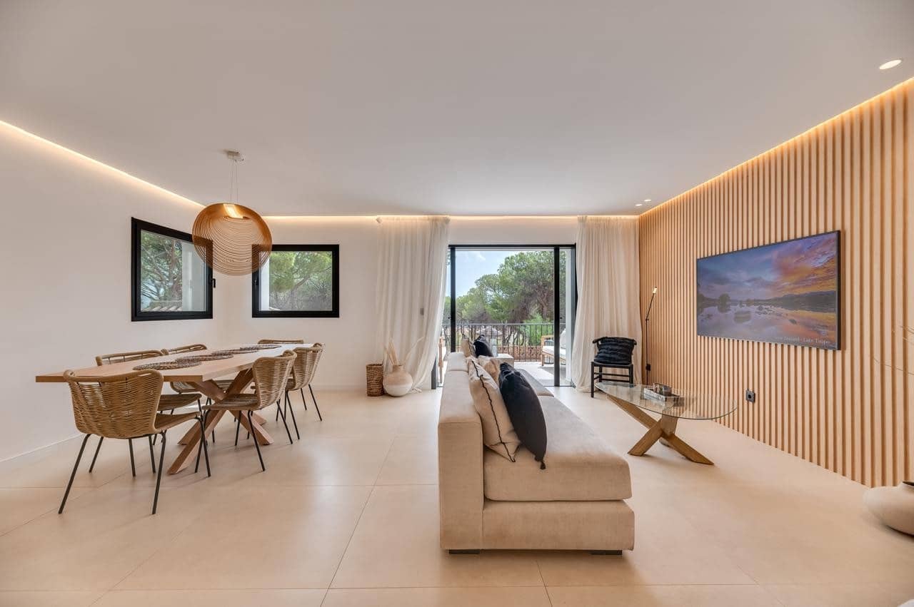 Apartamento de 4 habitaciones en Marbella en venta con piscina garaje - 895.000 € (Ref: 9413690)