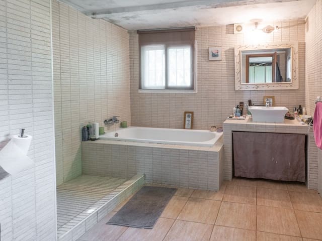 3 slaapkamer Villa te koop in Casares met zwembad garage - € 675.000 (Ref: 9413692)
