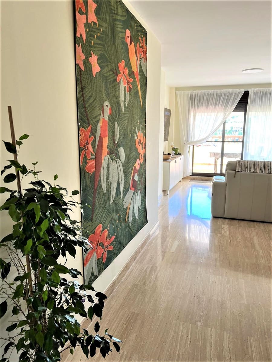 2 chambre Penthouse à vendre à Estepona avec piscine garage - 338 000 € (Ref: 9413696)