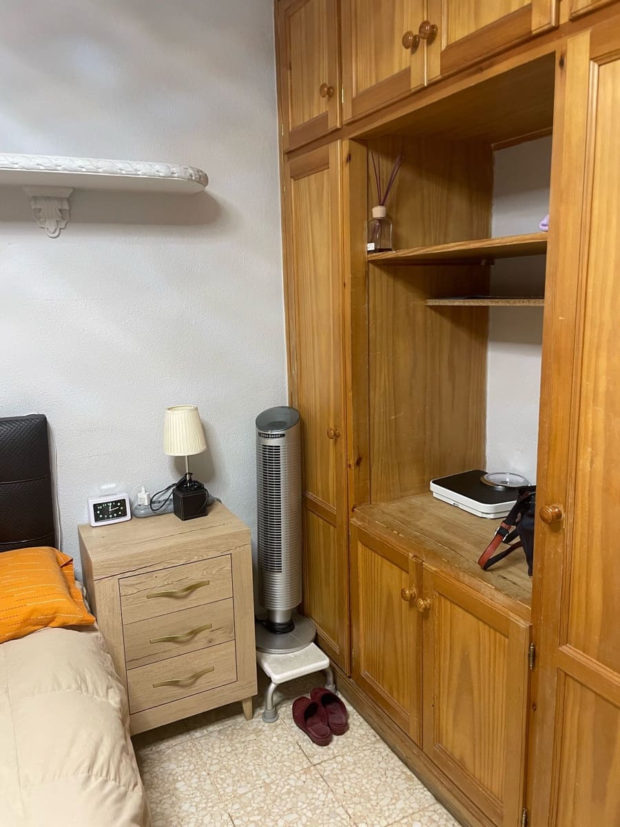 3 slaapkamer Flat te koop in Estepona - € 275.000 (Ref: 9413697)