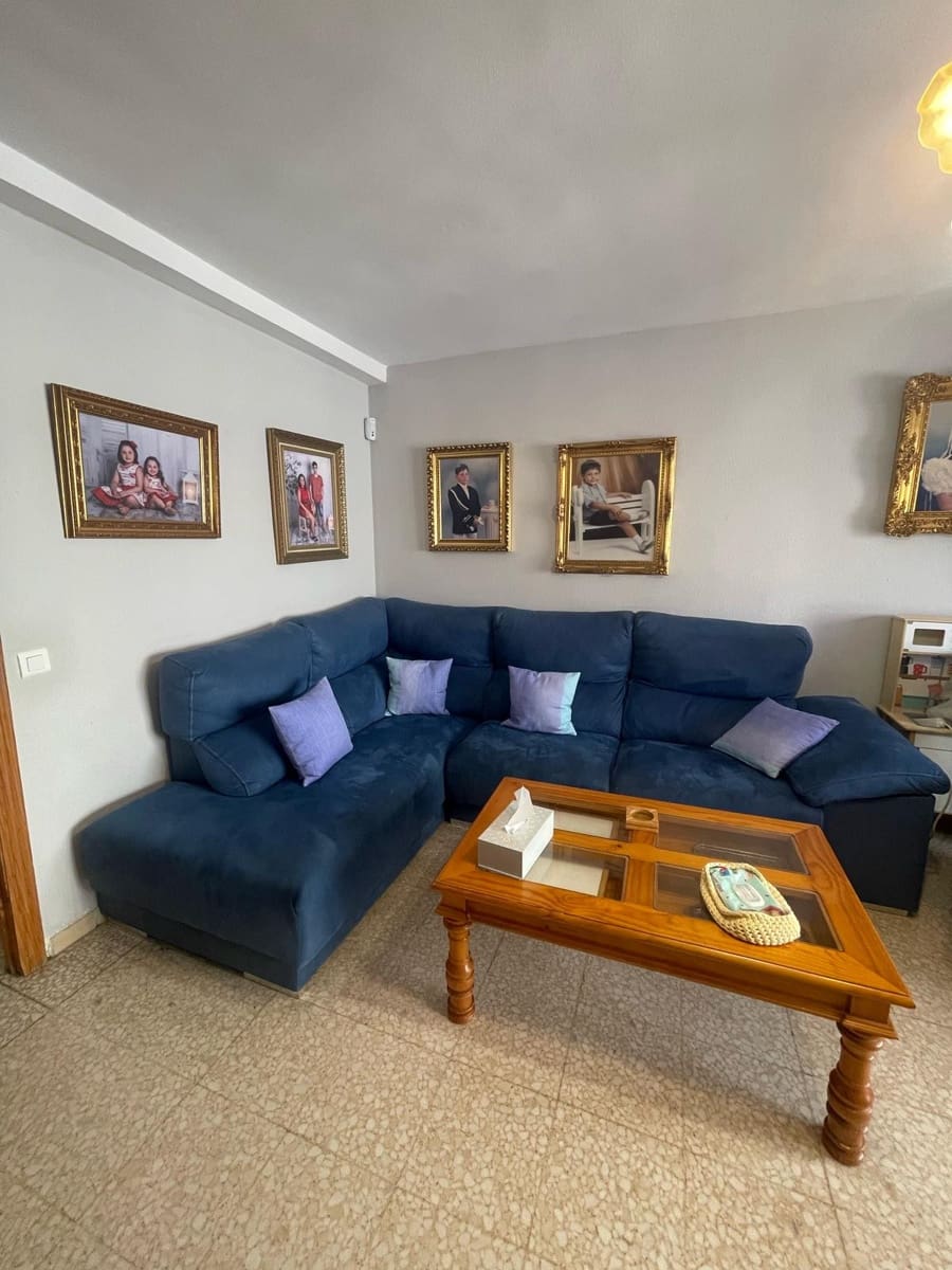 3 slaapkamer Flat te koop in Estepona - € 275.000 (Ref: 9413697)