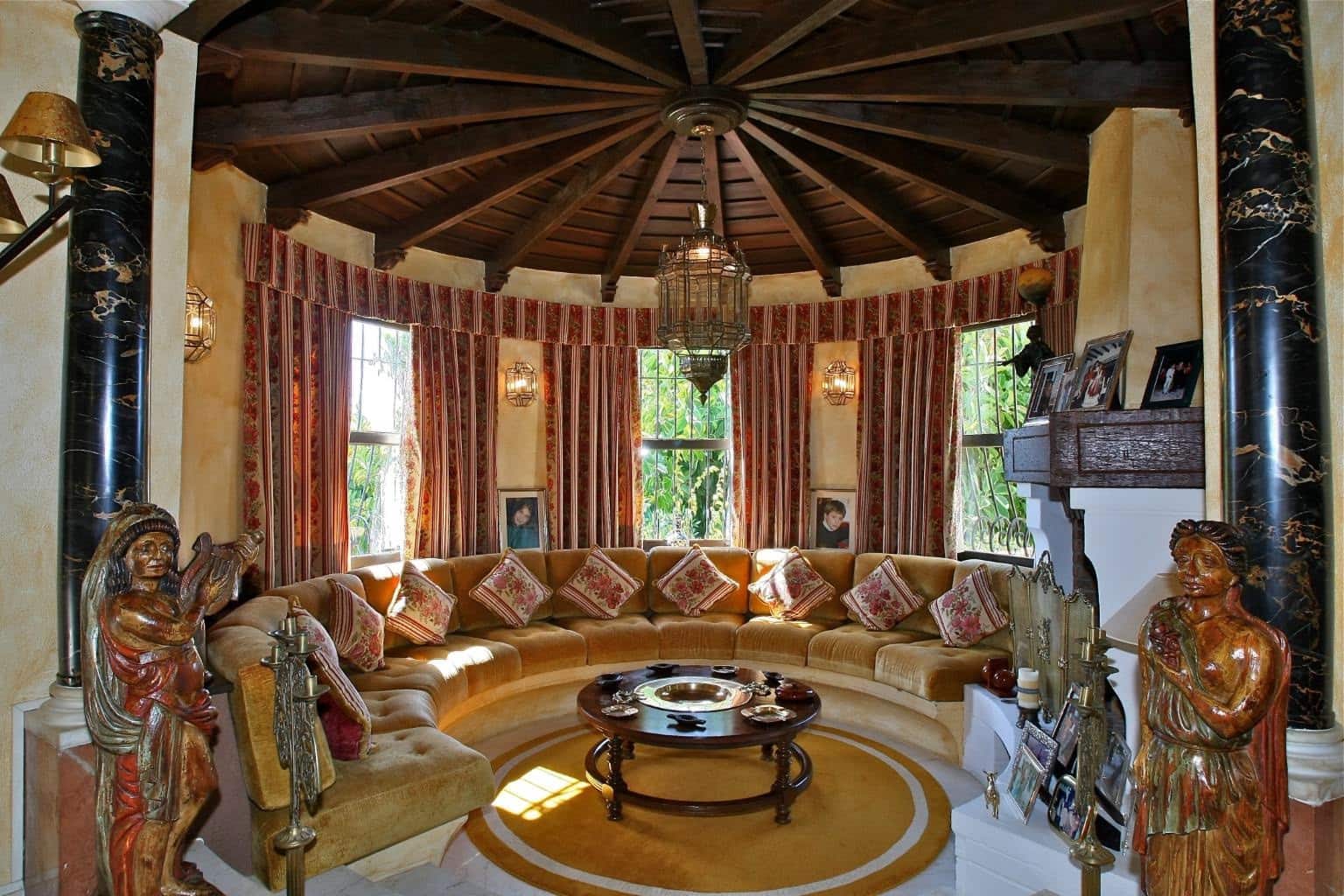 9 Zimmer Villa zu verkaufen in New Golden Mile mit Pool Garage - 5.250.000 € (Ref: 9413699)