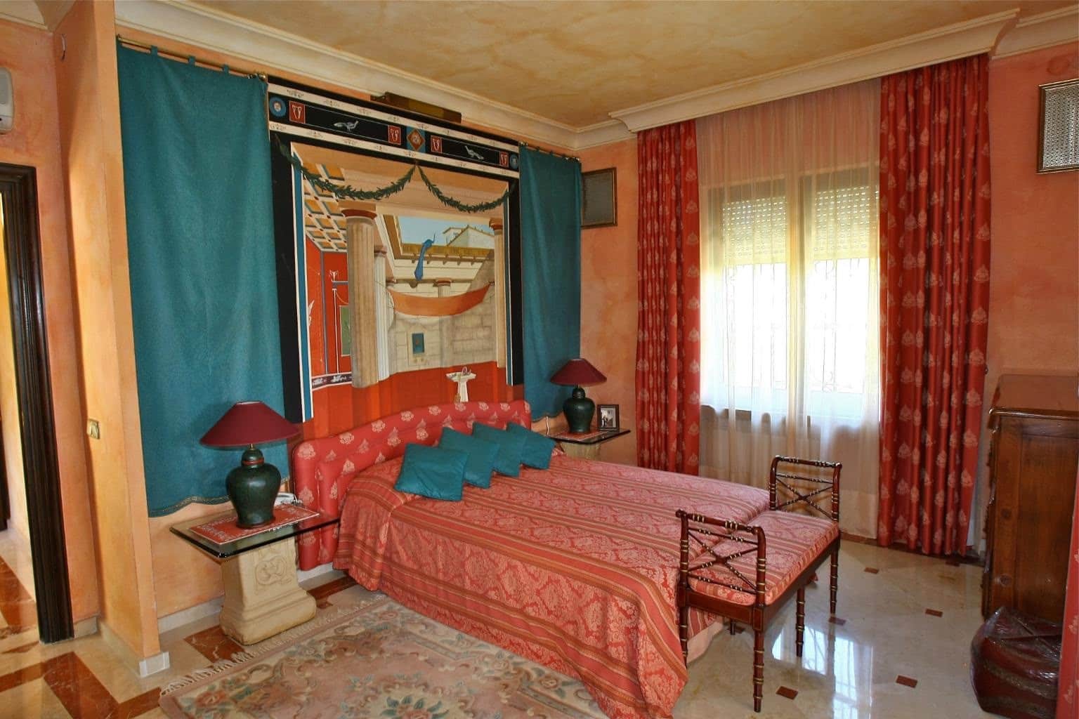 9 Zimmer Villa zu verkaufen in New Golden Mile mit Pool Garage - 5.250.000 € (Ref: 9413699)