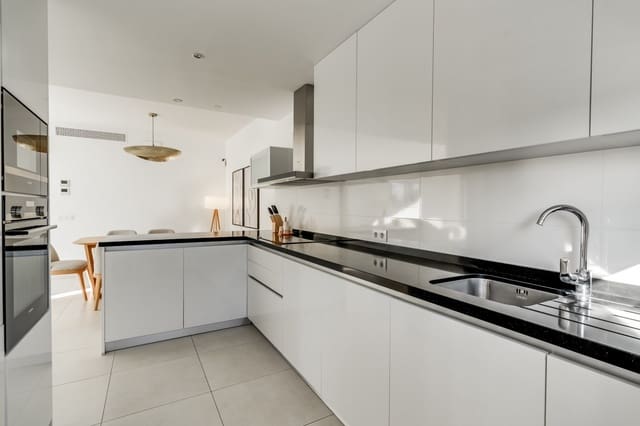 4 soveværelse Byhus til salg i Bel-Air, Estepona med swimmingpool garage - € 930.000 (Ref: 9419163)