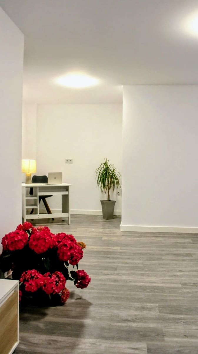 4 makuuhuone Huvila myytävänä paikassa Benahavis mukana uima-altaan 
autotalli - 679 000 € (Ref: 9419164)