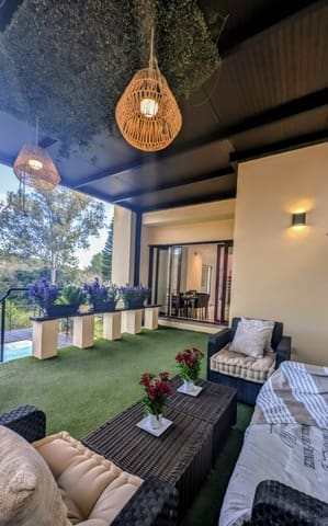 4 makuuhuone Huvila myytävänä paikassa Benahavís mukana uima-altaan 
autotalli - 679 000 € (Ref: 9419164)