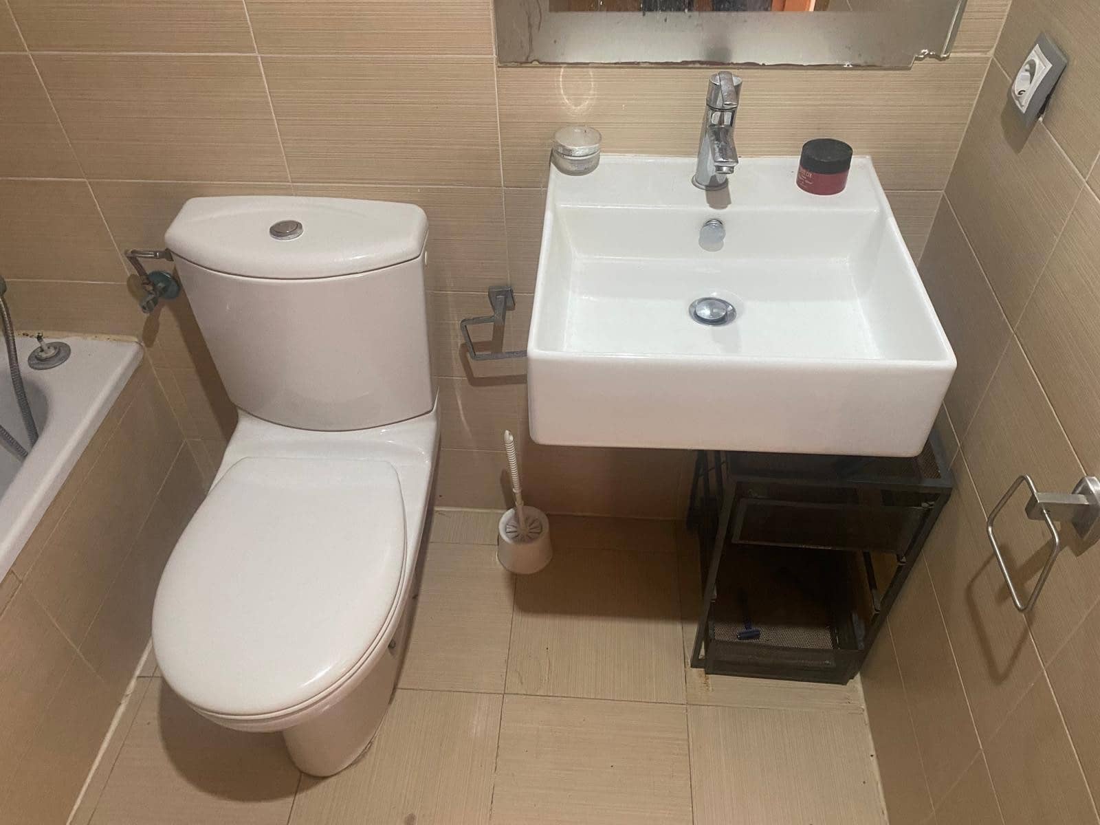 Apartamento de 1 habitación en Casares en venta con piscina garaje - 265.000 € (Ref: 9419165)