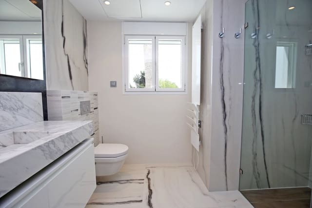 5 soveværelse Byhus til salg i Nueva Andalucia, Marbella med swimmingpool - € 1.850.000 (Ref: 9429522)