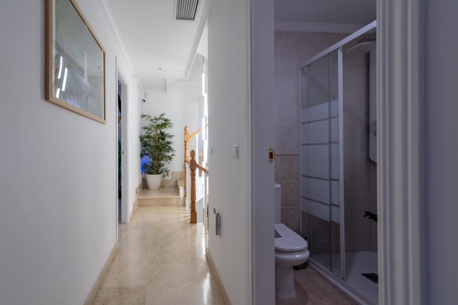 4 sypialnia Dom na sprzedaż w Sitio de Calahonda z basenem garażem - 660 000 € (Ref: 9439529)