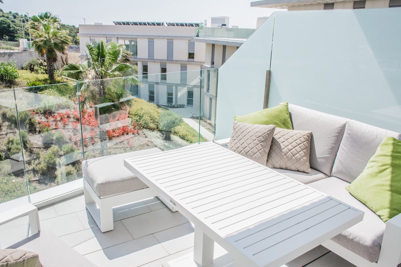 2 chambre Penthouse à vendre à Estepona avec piscine garage - 488 000 € (Ref: 9439530)