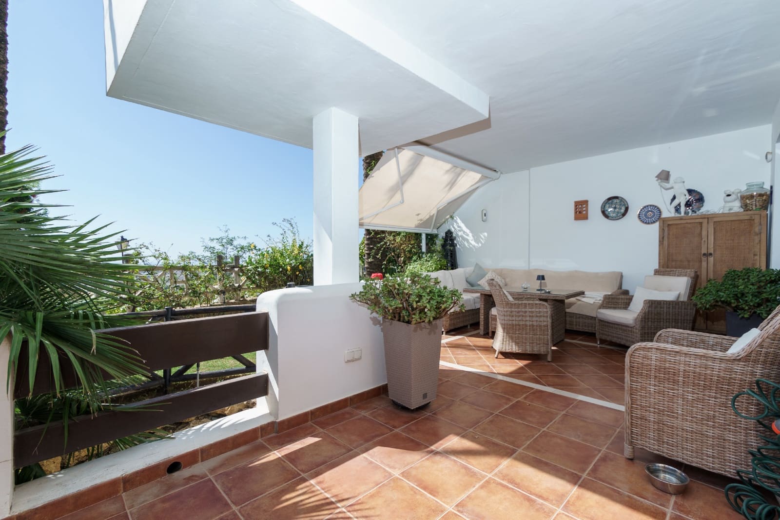 3 chambre Maison de Ville à vendre à Benahavis avec piscine garage - 825 000 € (Ref: 9439532)