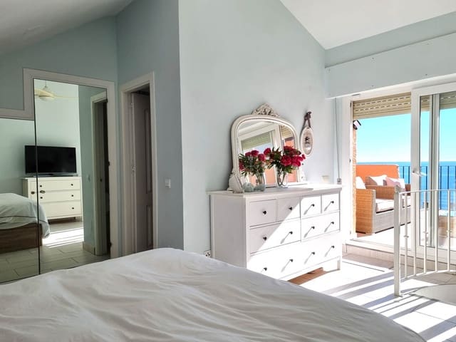 2 soverom Penthouse til salgs i Calahonda, Mijas med garasje - € 389 000 (Ref: 9448848)