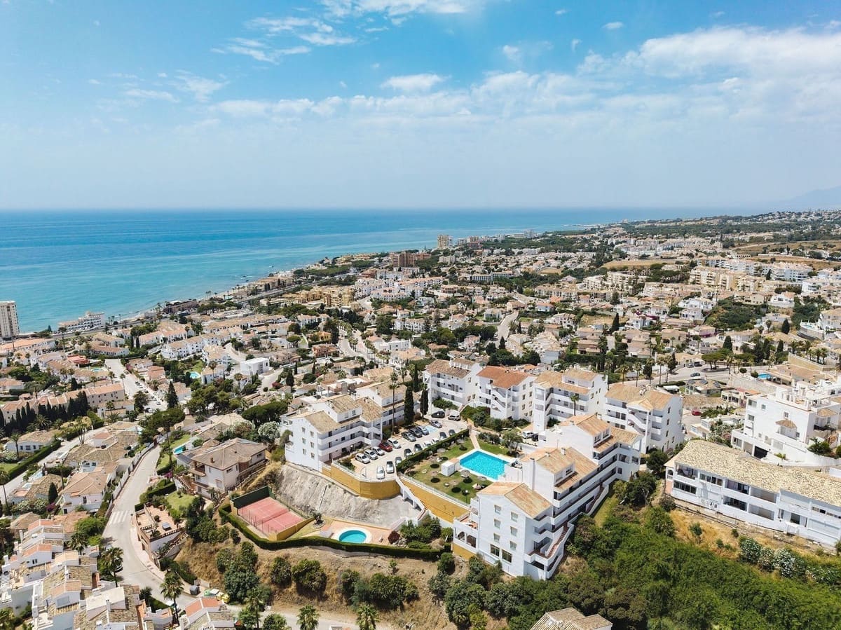 1 soverom Penthouse til salgs i Riviera del Sol med svømmebasseng - € 295 000 (Ref: 9448849)