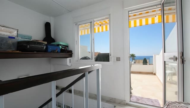 1 soverom Penthouse til salgs i Riviera del Sol, Mijas med svømmebasseng - € 295 000 (Ref: 9448849)