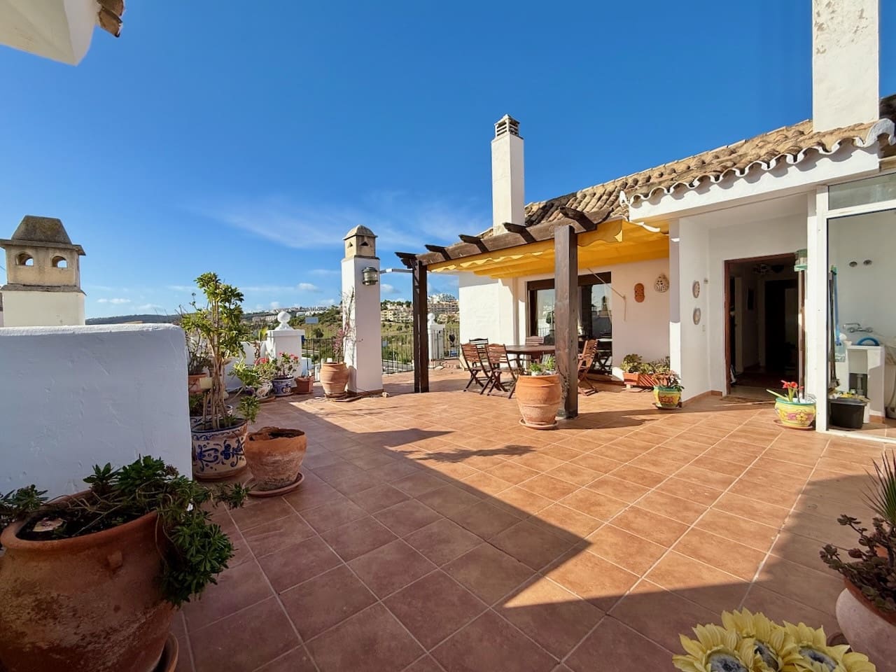 3 quarto Penthouse para venda em Manilva com piscina garagem - 690 000 € (Ref: 9468149)