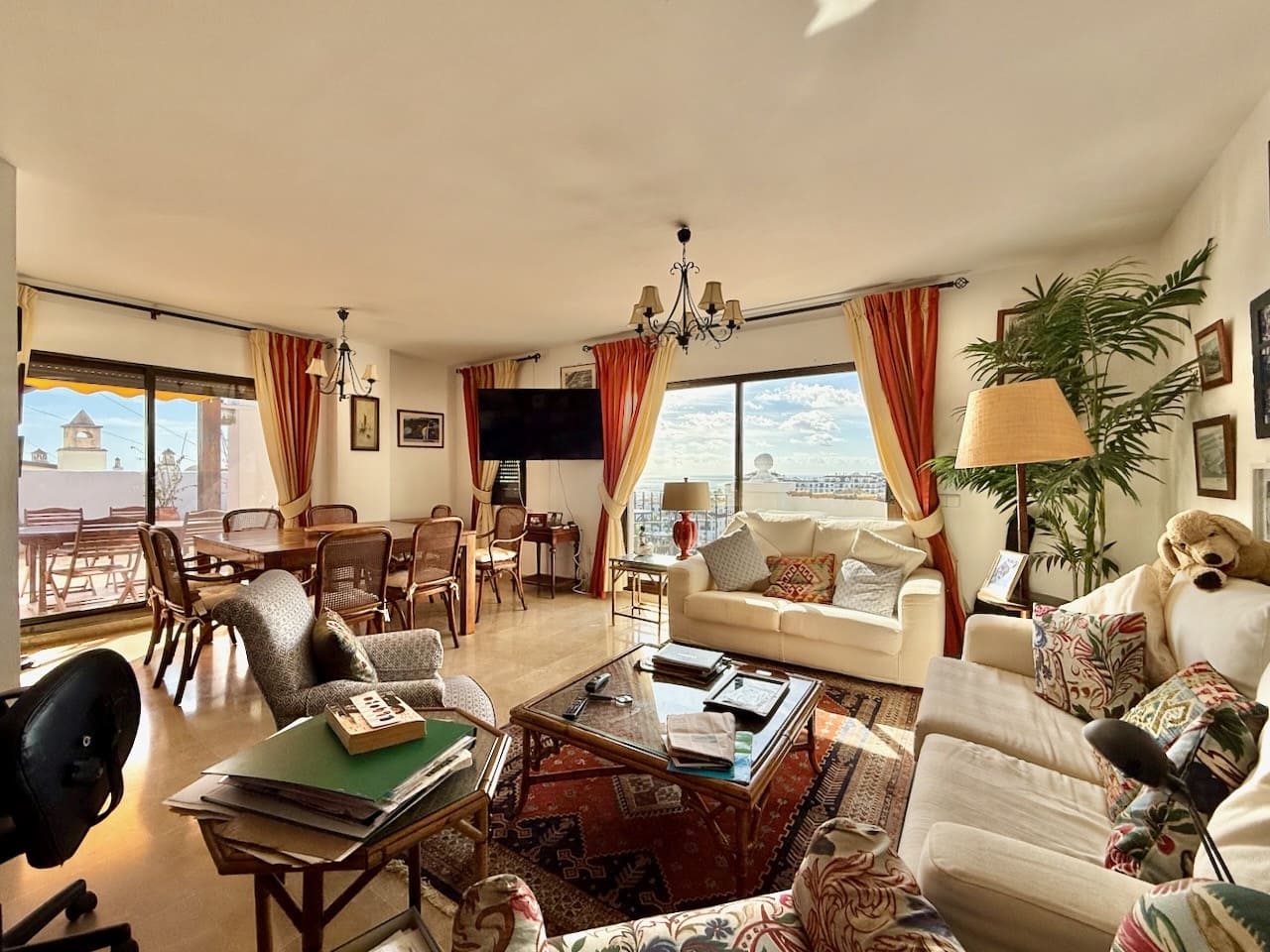 3 quarto Penthouse para venda em Manilva com piscina garagem - 690 000 € (Ref: 9468149)