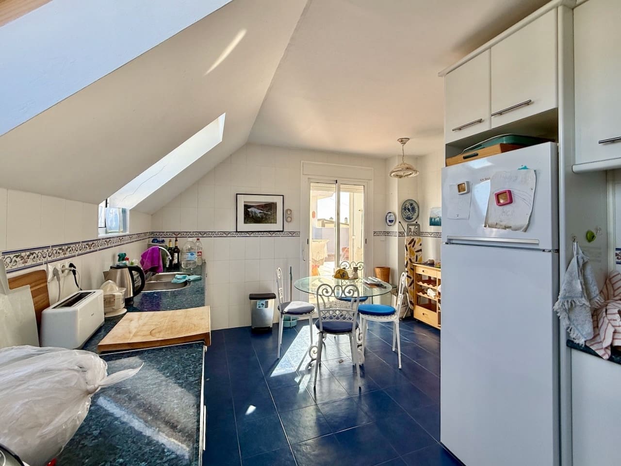 3 quarto Penthouse para venda em Manilva com piscina garagem - 690 000 € (Ref: 9468149)