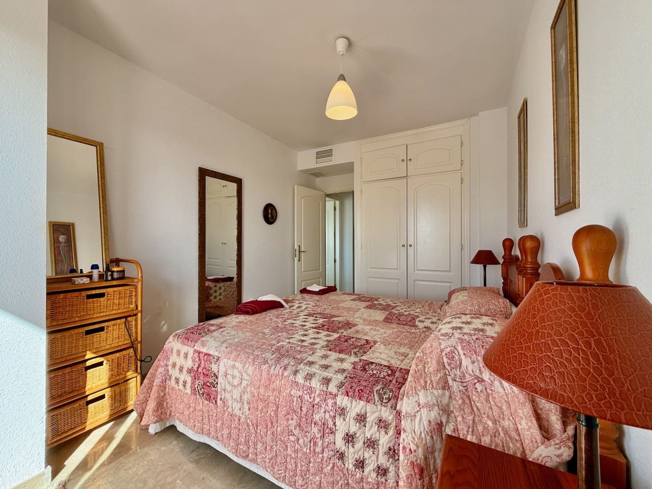 3 quarto Penthouse para venda em Manilva com piscina garagem - 690 000 € (Ref: 9468149)