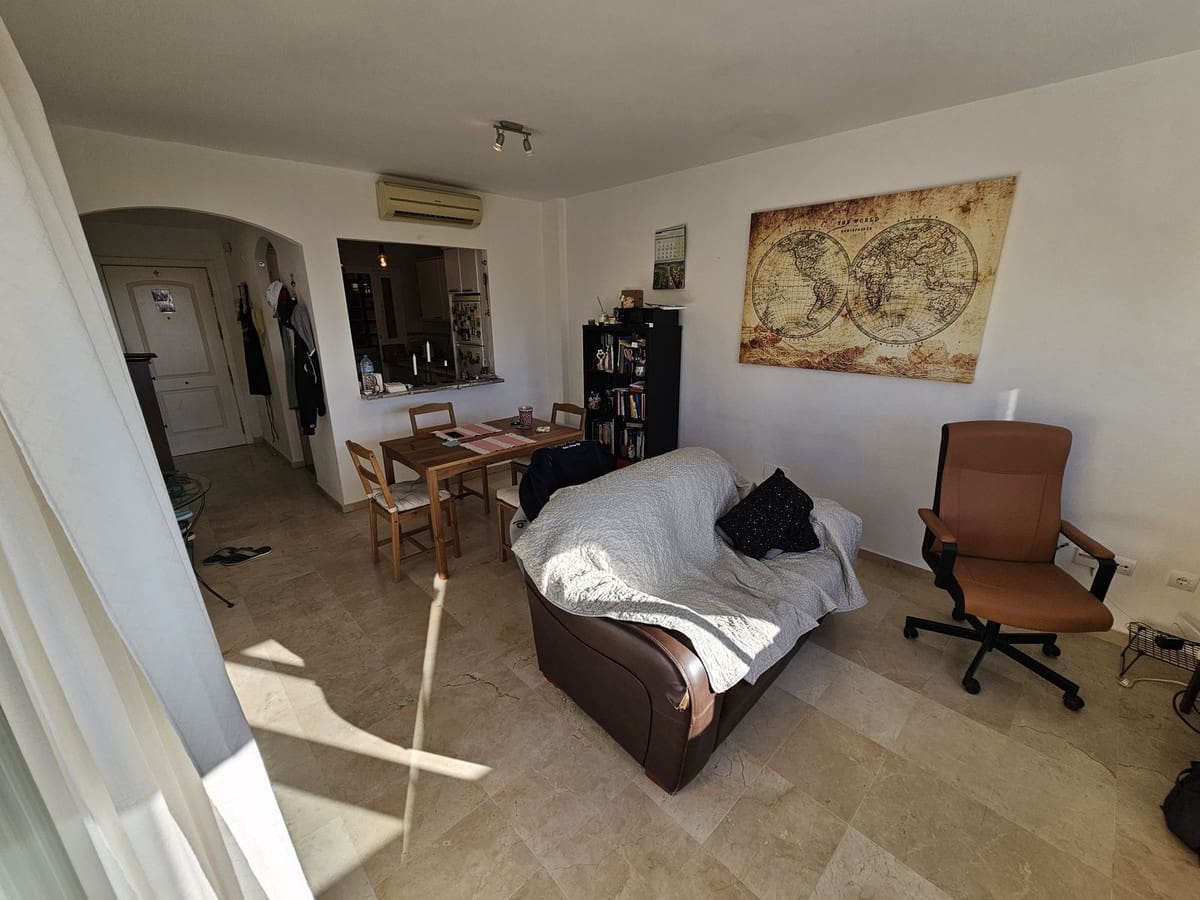 2 makuuhuone Huoneisto myytävänä paikassa Riviera del Sol mukana uima-altaan 
autotalli - 285 000 € (Ref: 9470492)