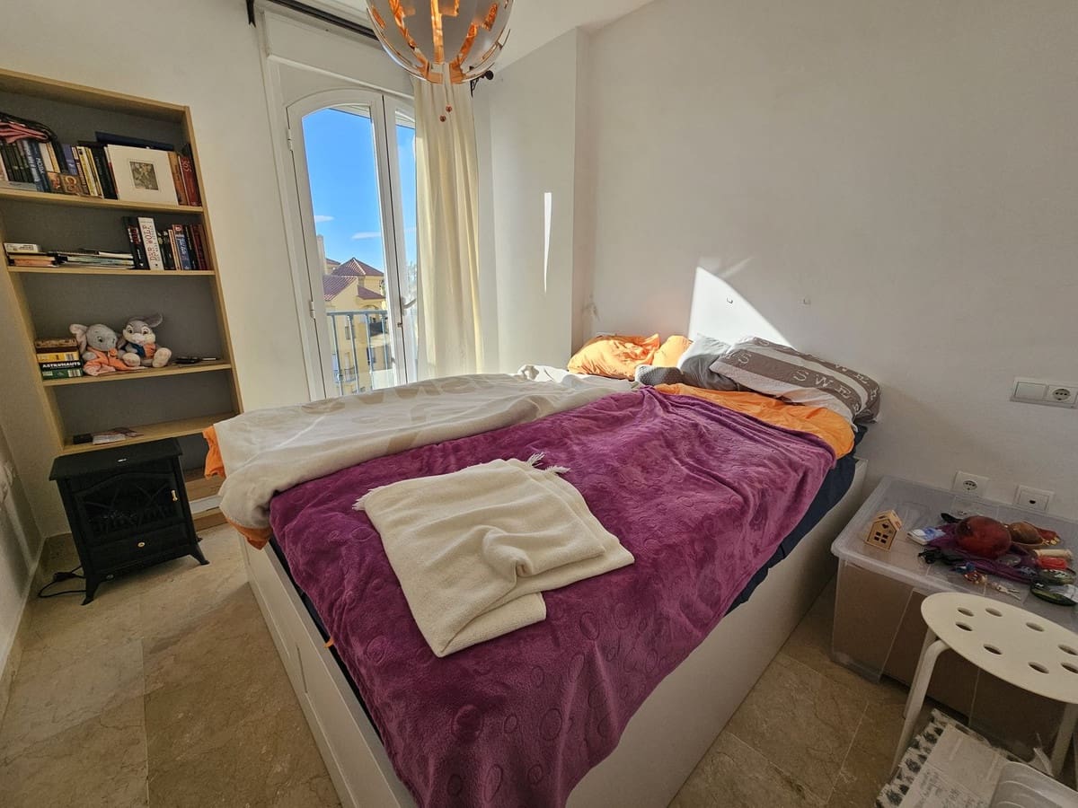 2 makuuhuone Huoneisto myytävänä paikassa Riviera del Sol mukana uima-altaan 
autotalli - 285 000 € (Ref: 9470492)