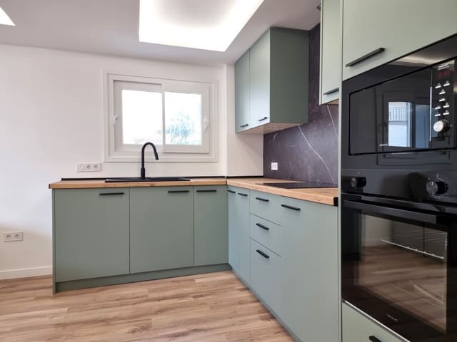 3 soverom Leilighet til salgs i Torreblanca, Fuengirola med garasje - € 430 000 (Ref: 9503882)
