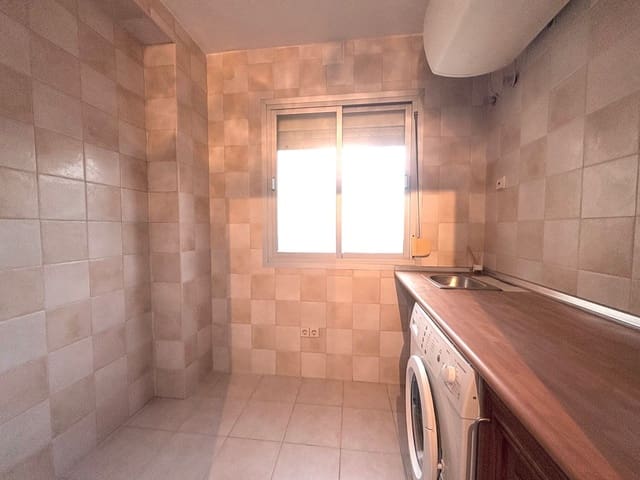 3 quarto Apartamento para venda em San Pedro de Alcantara, Marbella - 349 000 € (Ref: 9526160)