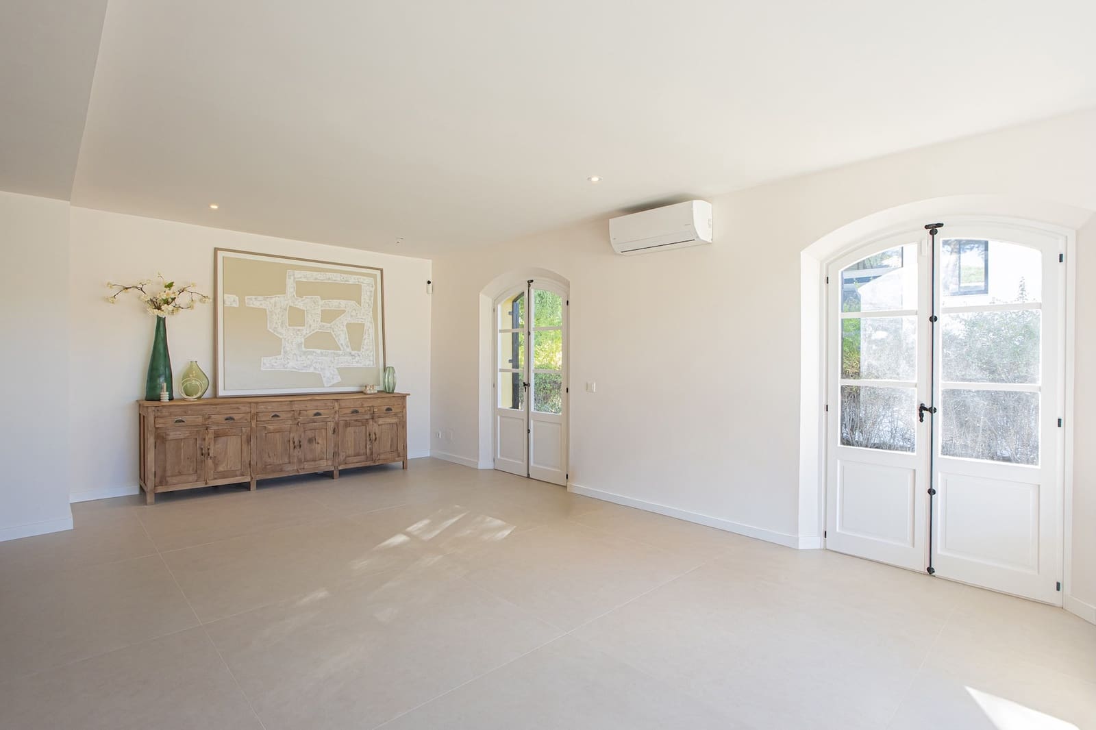 4 soveværelse Villa til salg i El Paraiso med swimmingpool garage - € 2.495.000 (Ref: 9533240)