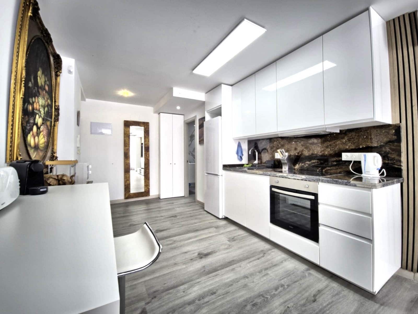 2 slaapkamer Appartement te koop in Marbella met zwembad - € 499.000 (Ref: 9533241)