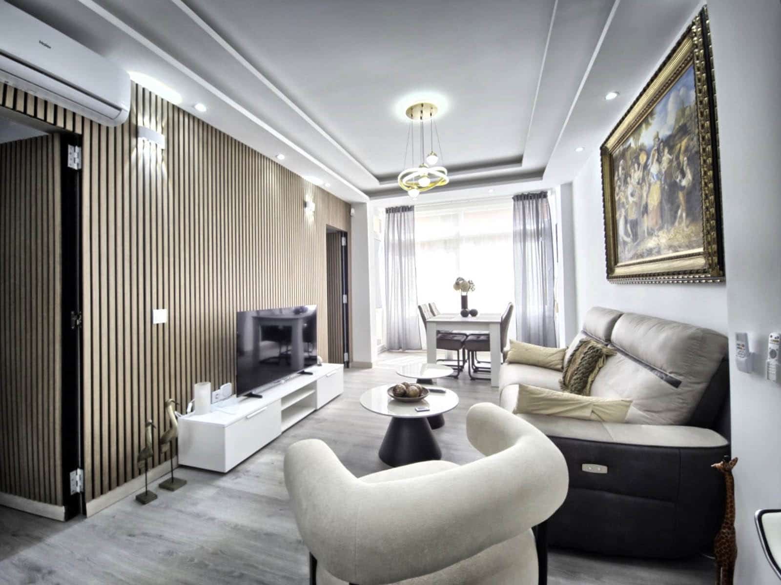2 bedroom Apartment for sale in Marbella with pool - € 450,000 (Ref: 9533241)
