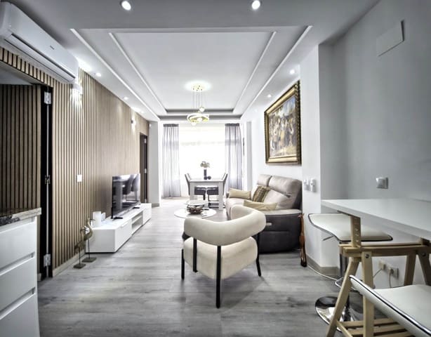 2 slaapkamer Appartement te koop in Marbella met zwembad - € 450.000 (Ref: 9533241)