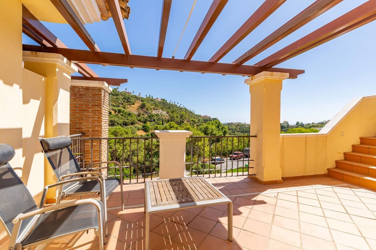 2 chambre Penthouse à vendre à Los Arqueros avec piscine garage - 449 000 € (Ref: 9533244)