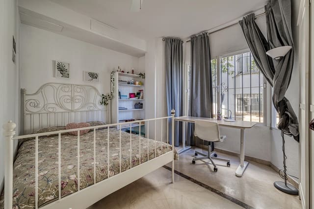 5 slaapkamer Appartement te koop in Marbella met zwembad garage - € 799.000 (Ref: 9535548)