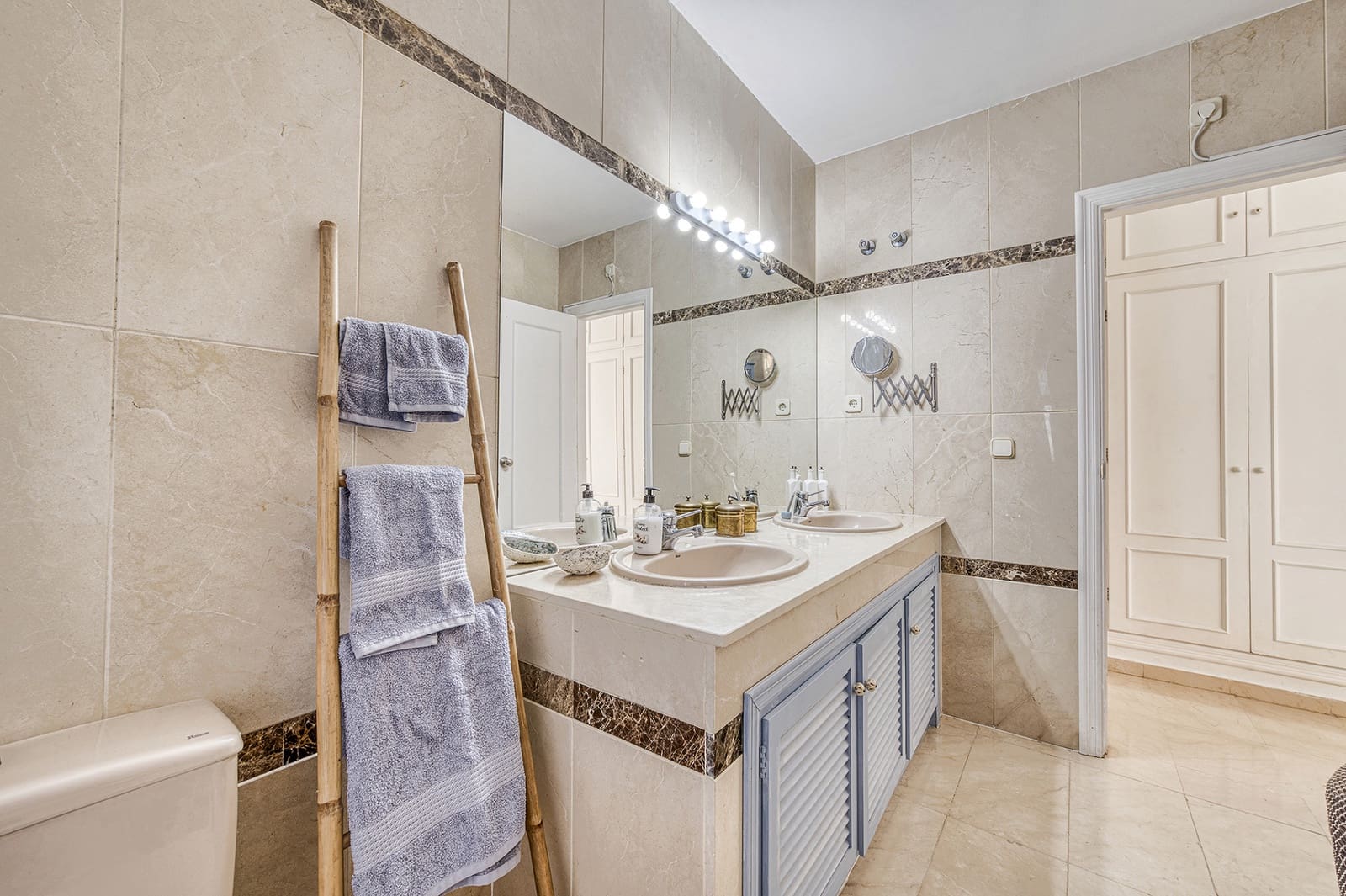 5 slaapkamer Appartement te koop in Marbella met zwembad garage - € 799.000 (Ref: 9535548)